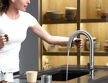 Touchless Kitchen Faucet options in Miami